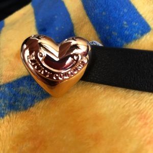 Women juicy couture black heart belt